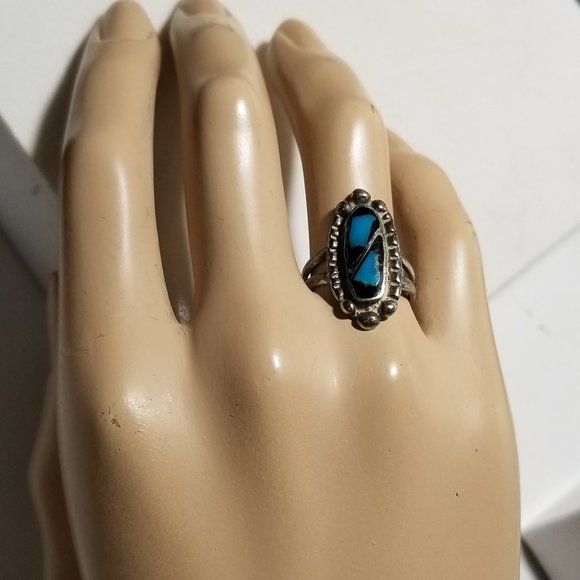 Zuni Design and Sterling Ring with Genuine Turquoise Arizona Art - Picture 7 of 10
